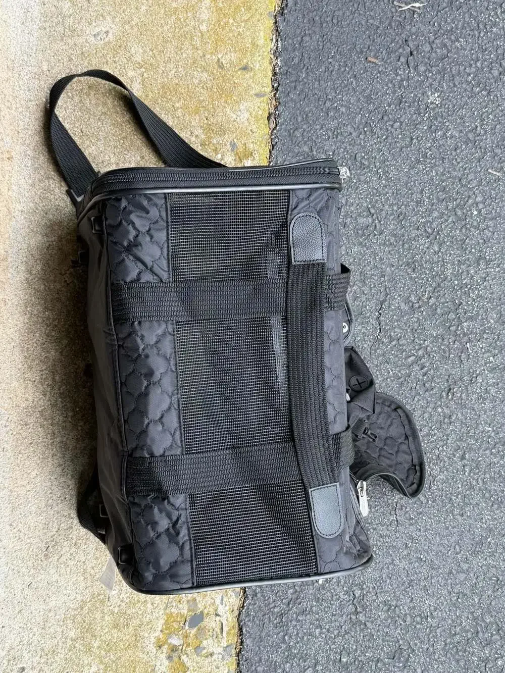 Sherpa Original Deluxe Lattice Quilted Airline Approved Soft-Sided Pet Carrier